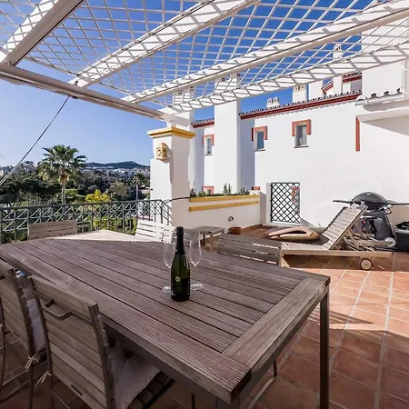 92-apartment With Fantastic Views, Miraflores, Mijas Malaga