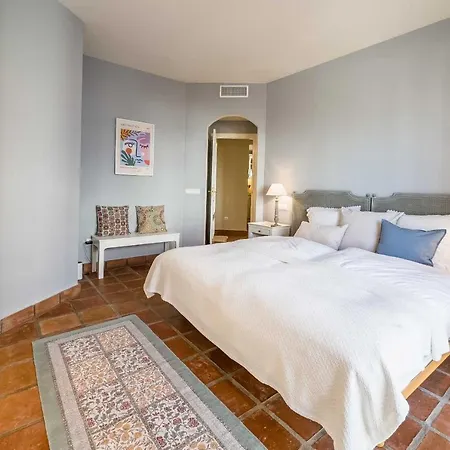 Apartment 92-apartment With Fantastic Views, Miraflores, Mijas
