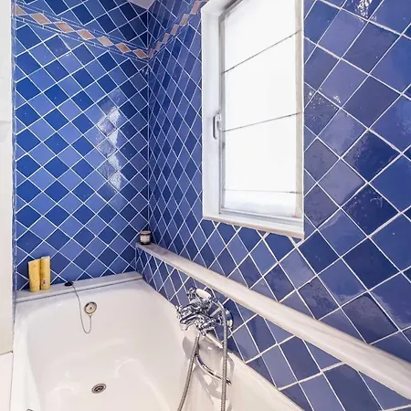 92-apartment With Fantastic Views, Miraflores, Mijas Apartment