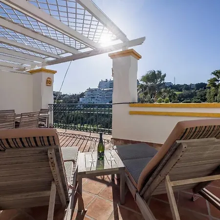 Apartment 92-apartment With Fantastic Views, Miraflores, Mijas Malaga